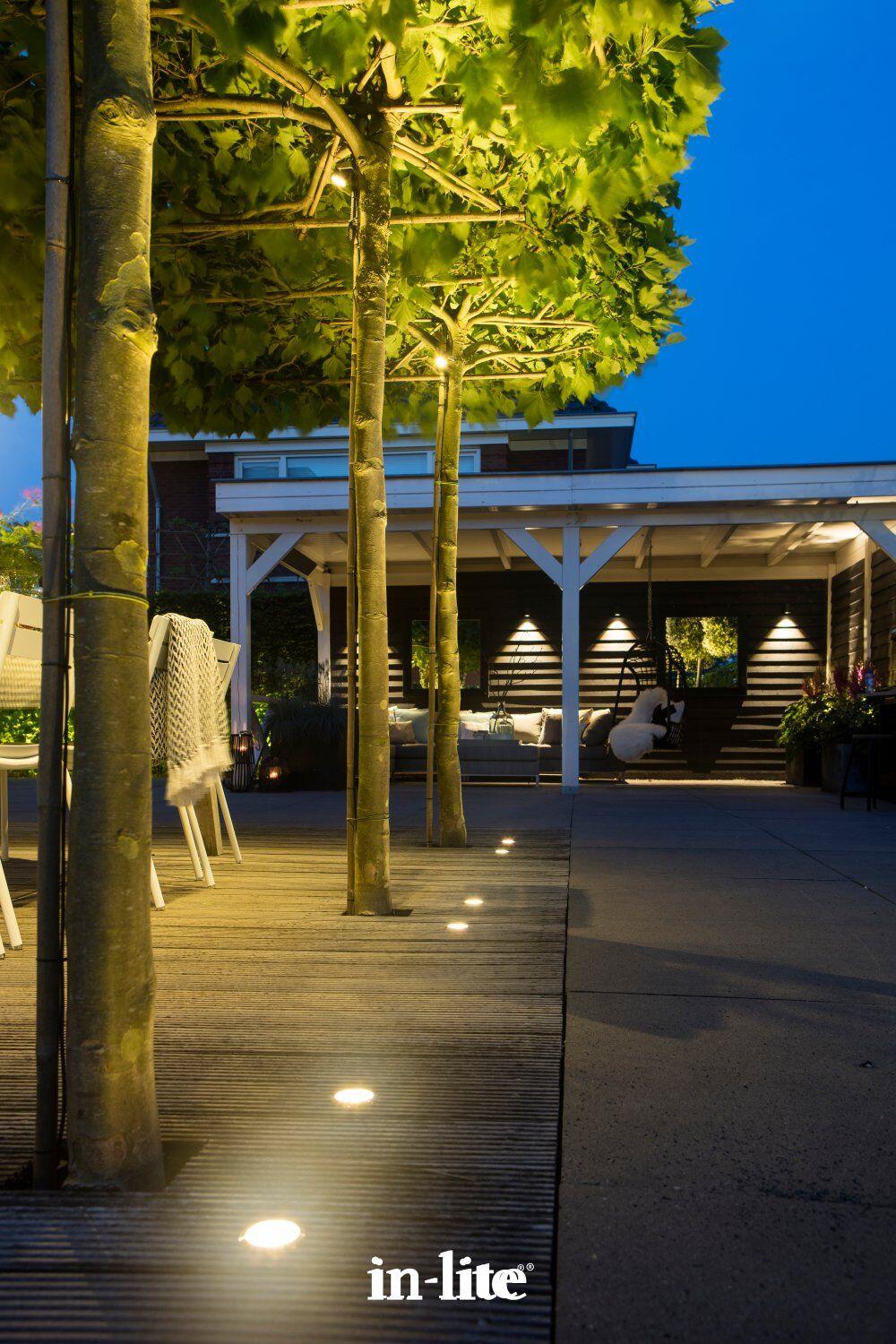 Landscape lighting example